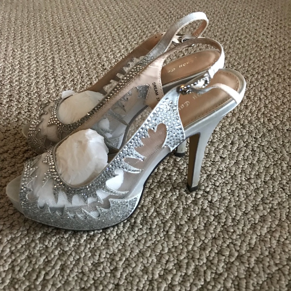 Prom shoes